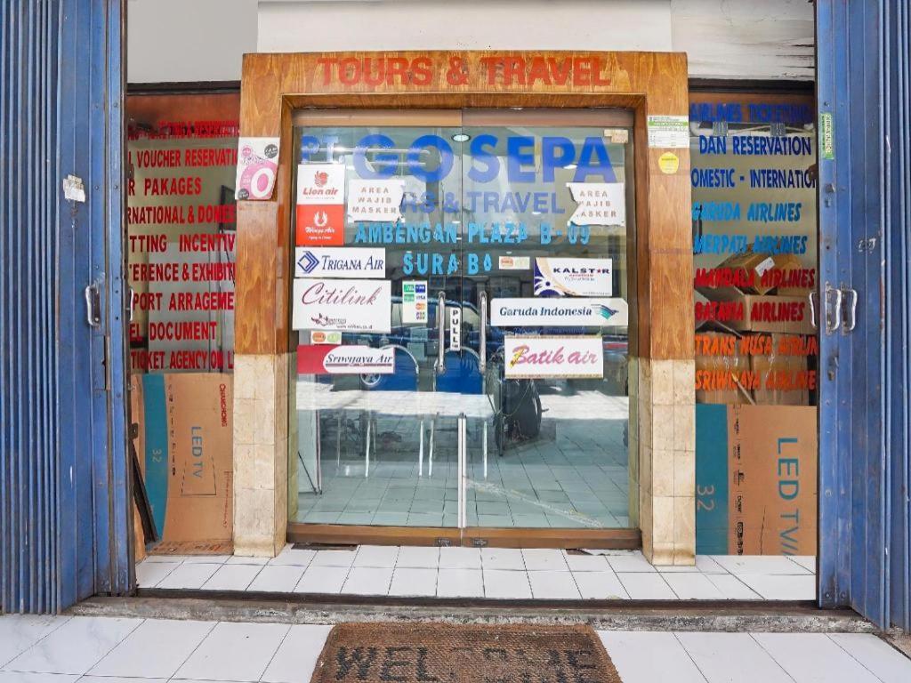 泗水 Spot On 90147 Gosepa Ambengan Plaza酒店 外观 照片